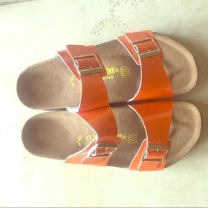 NEW Birkenstocks size 43